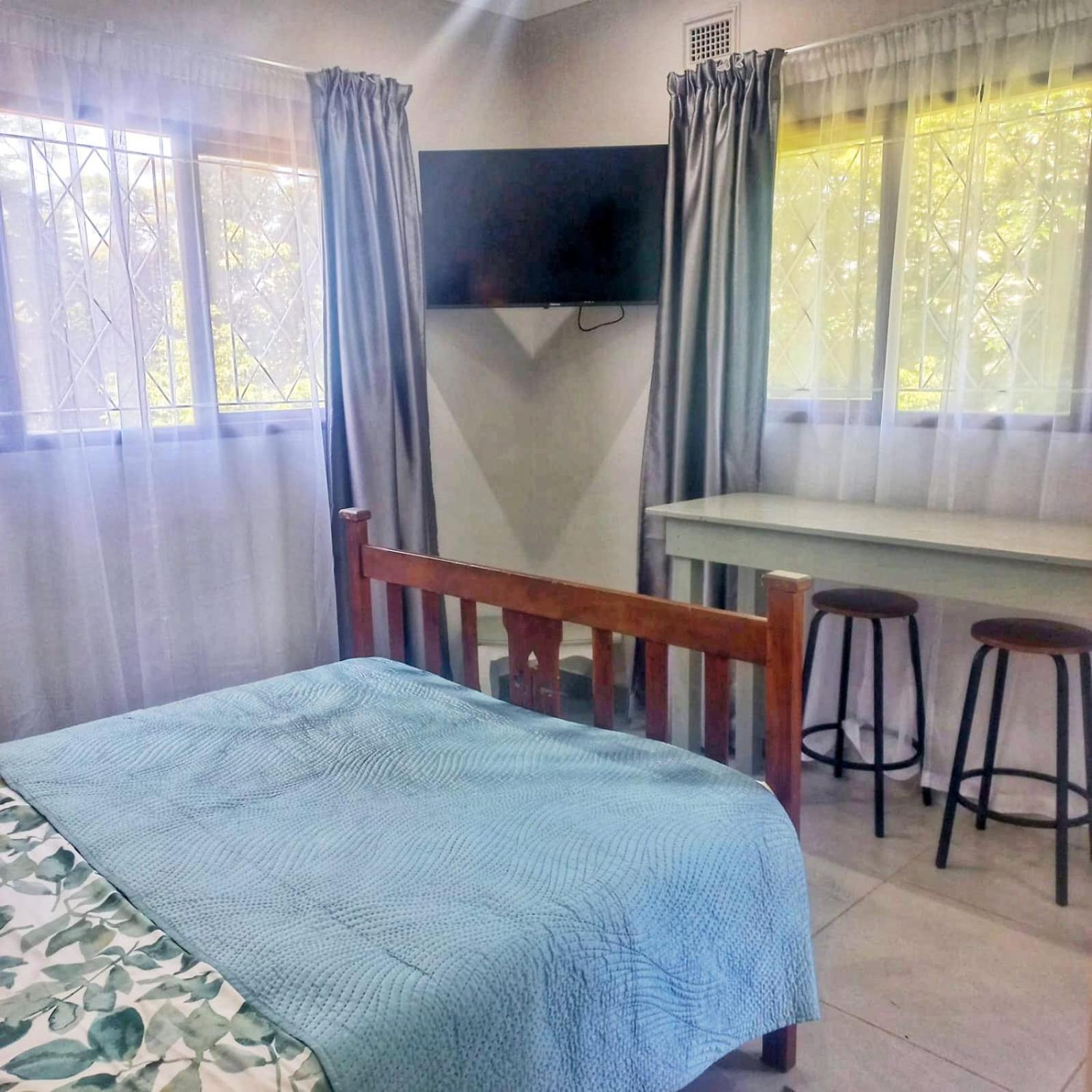 Highview Lodge Gillitts Bagian luar foto