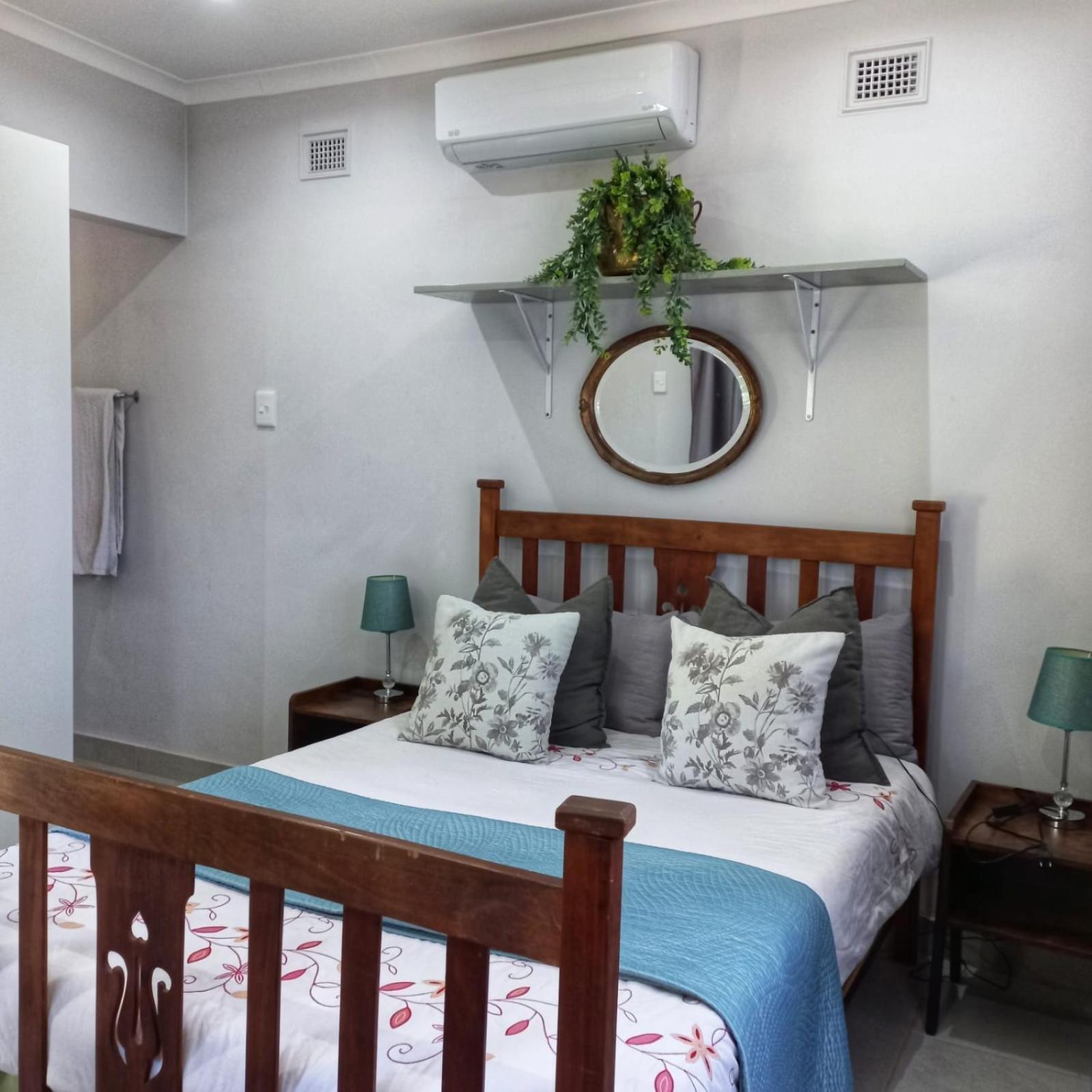 Highview Lodge Gillitts Bagian luar foto